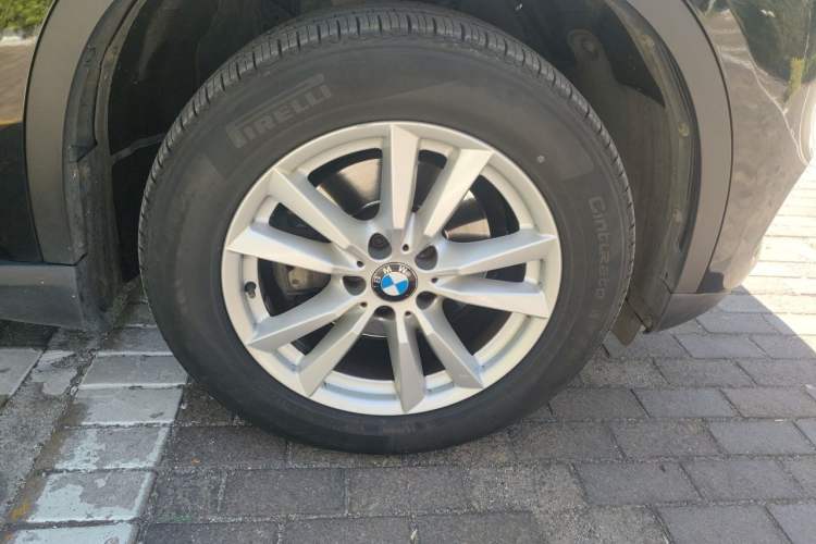 Used BMW X5 2015 xDrive35i China Limited Edition Right Front Wheel Hub