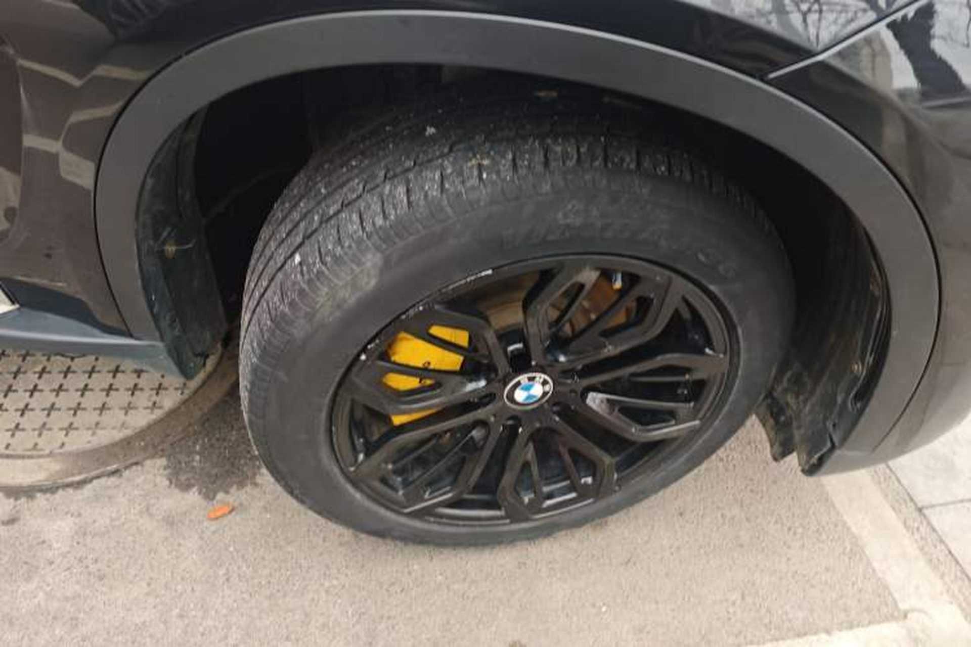 Used BMW X5 2015 xDrive28i Right Front Wheel Hub