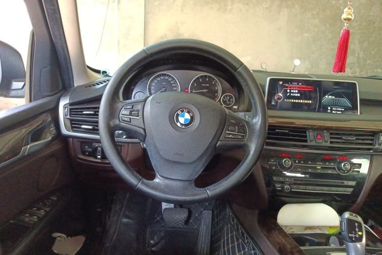 Used BMW X5 2015 xDrive28i Steering Wheel