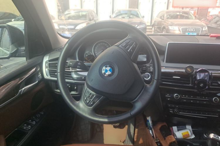 Used BMW X5 2015 xDrive28i Steering Wheel