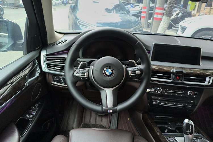 Used BMW X5 2015 xDrive28i Steering Wheel