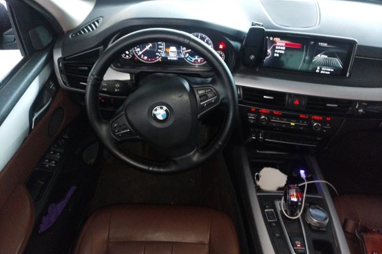Used BMW X5  Steering Wheel