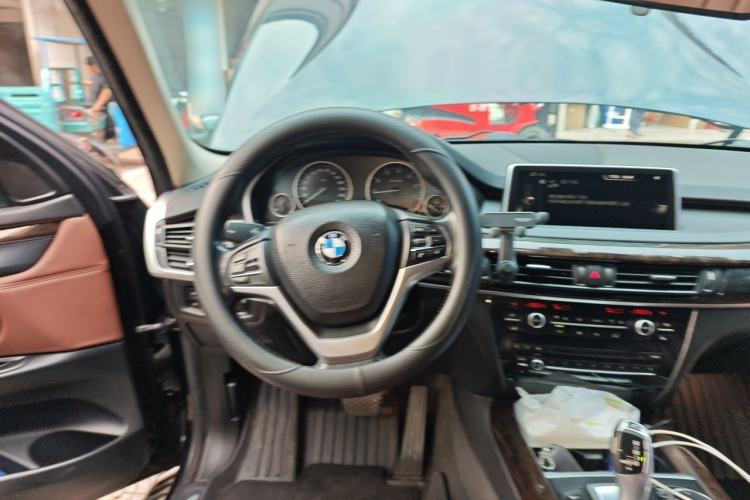 Used BMW X5 2015 xDrive28i Steering Wheel