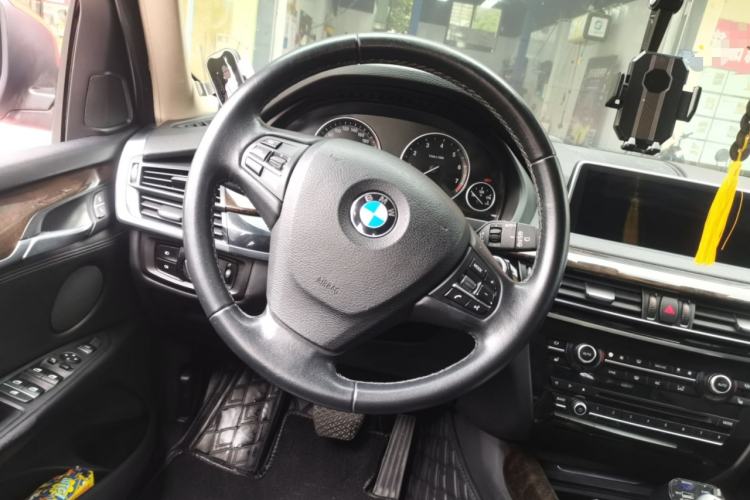 Used BMW X5 2015 xDrive28i Steering Wheel