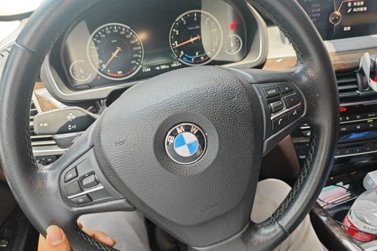 Used BMW X5  Steering Wheel