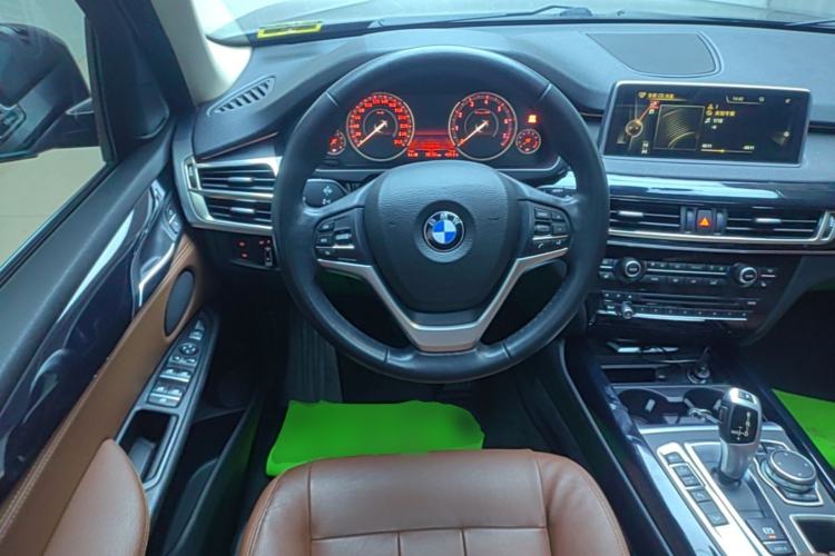 Used BMW X5 2015 xDrive35i U.S. specification Steering Wheel