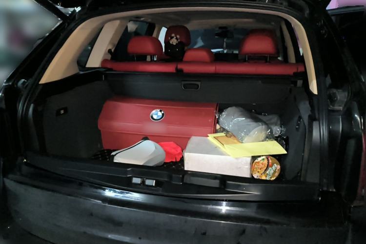 Used BMW X5 2015 xDrive35i U.S. specification Trunk