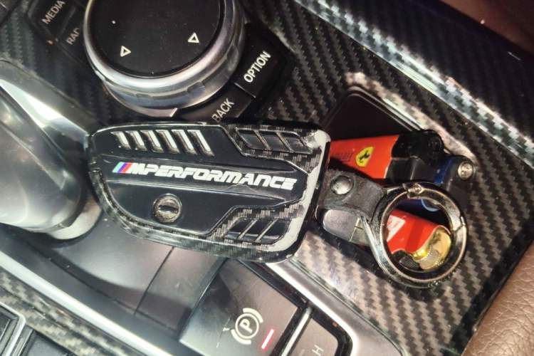 Used BMW X5 2015 xDrive28i Vehicle Key