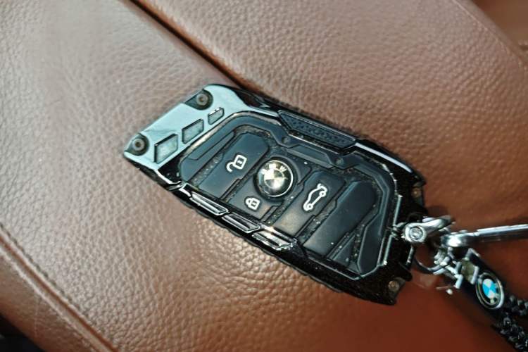 Used BMW X5 2015 xDrive35i Middle East version Vehicle Key
