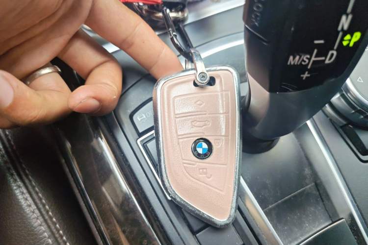 Used BMW X5 2015 xDrive28i Vehicle Key