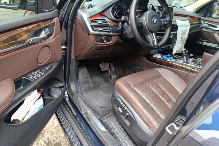 Used BMW X5 2015 xDrive28i Driver Seat