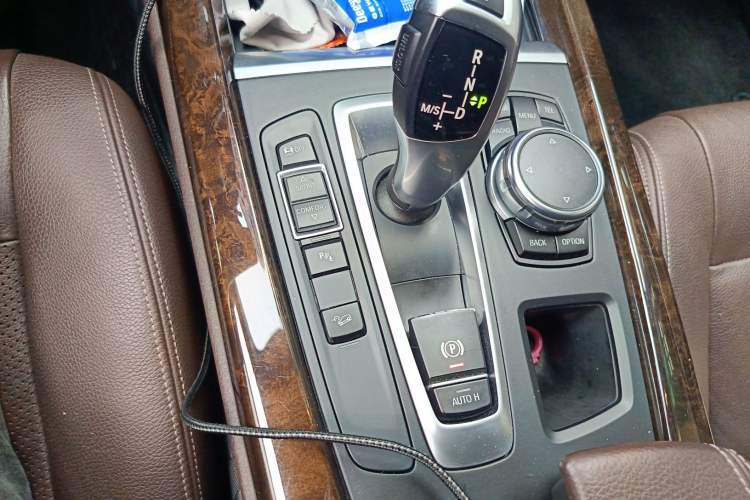 Used BMW X5 2015 xDrive28i Gear Lever