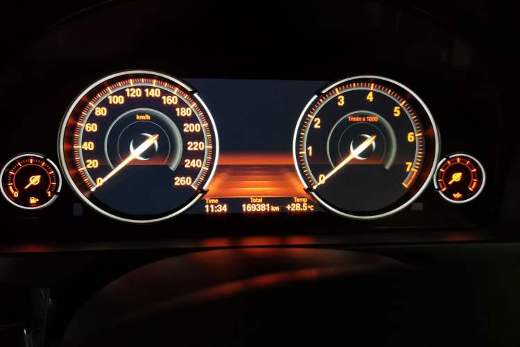 Used BMW X5 2015 xDrive28i Instrument Cluster