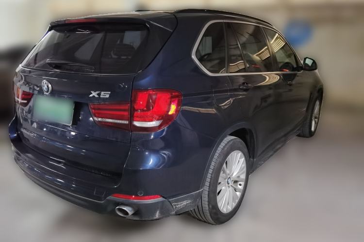Used BMW X5 2015 xDrive28i Rear Right 45 Deg