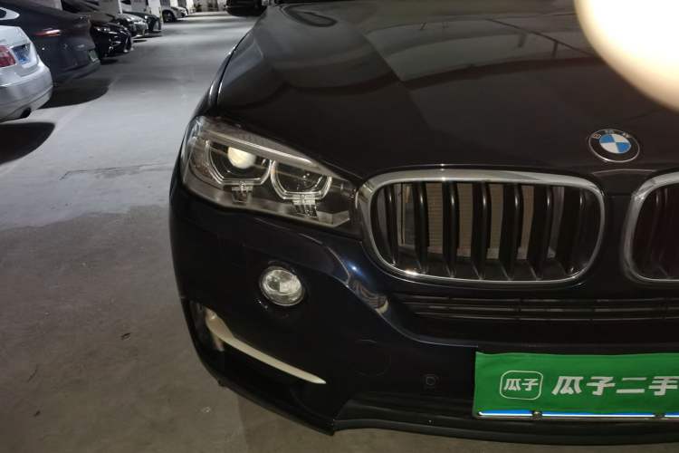 Used BMW X5 2015 xDrive28i Right Front Headlight