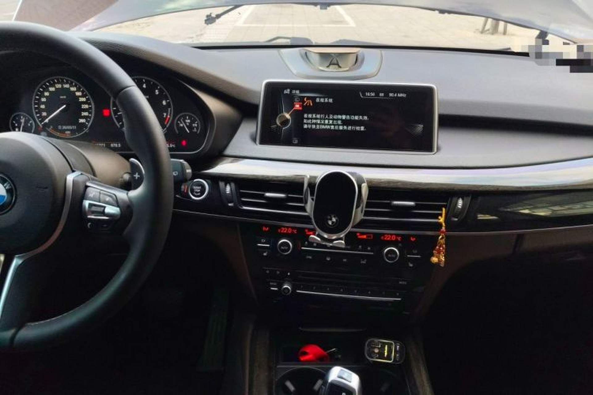 Used BMW X5  Audio And AC Panel