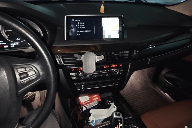 Used BMW X5 2015 xDrive28i Audio And AC Panel