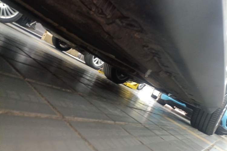 Used BMW X5  Chassis Rear Right