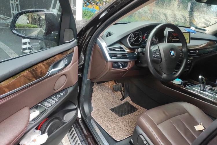 Used BMW X5 2015 xDrive28i Driver Seat