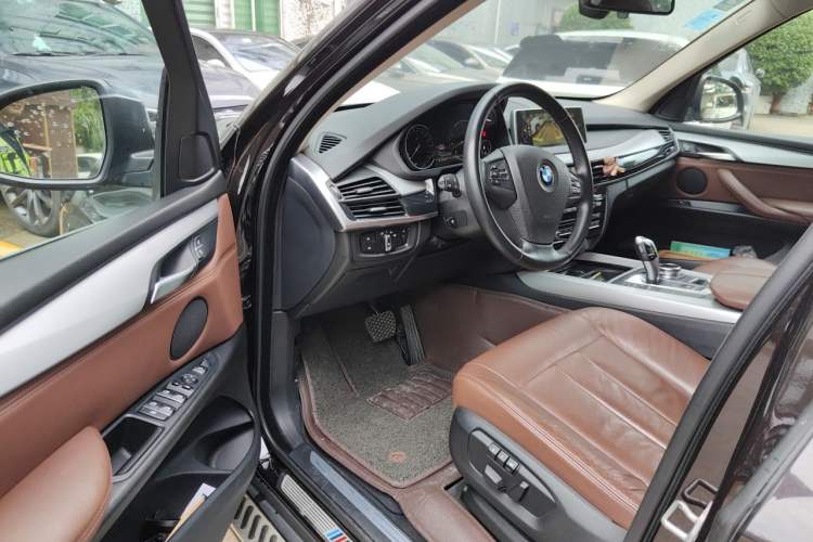 Used BMW X5  Driver Seat
