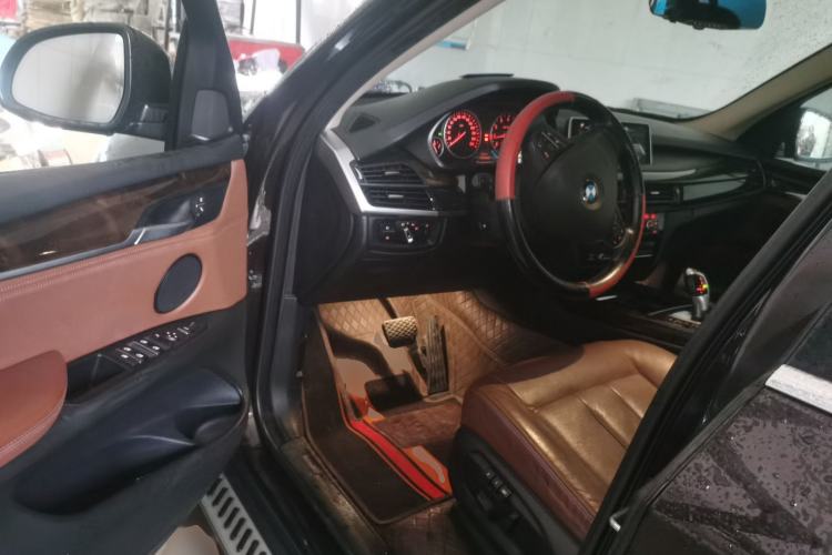 Used BMW X5 2015 xDrive28i Driver Seat