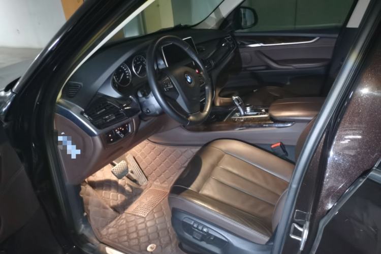Used BMW X5 2015 xDrive28i Driver Seat