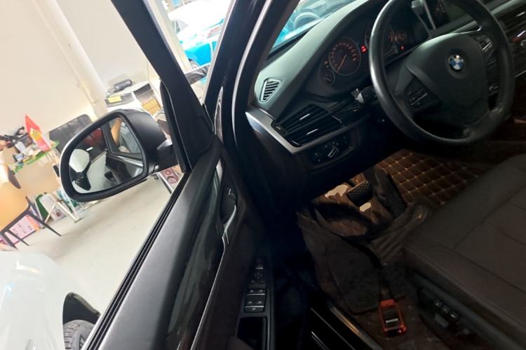Used BMW X5 2015 xDrive28i Driver Seat