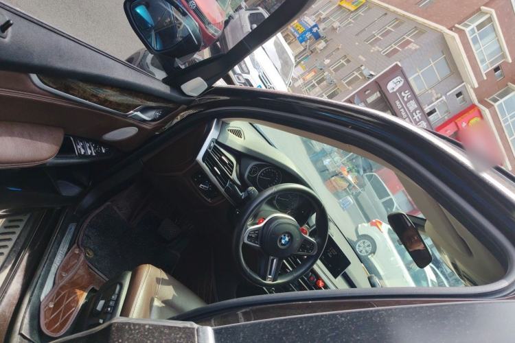 Used BMW X5 2015 xDrive28i Driver Seat