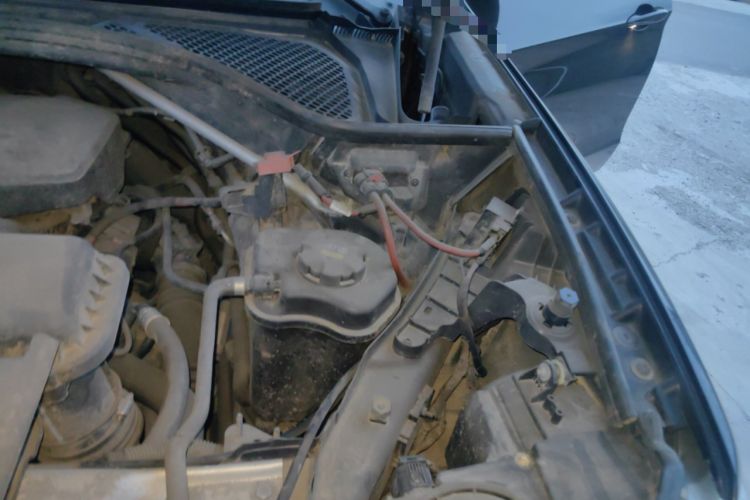 Used BMW X5 2015 xDrive28i Engine Bay Left