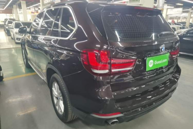 Used BMW X5 2015 xDrive28i Exterior 2