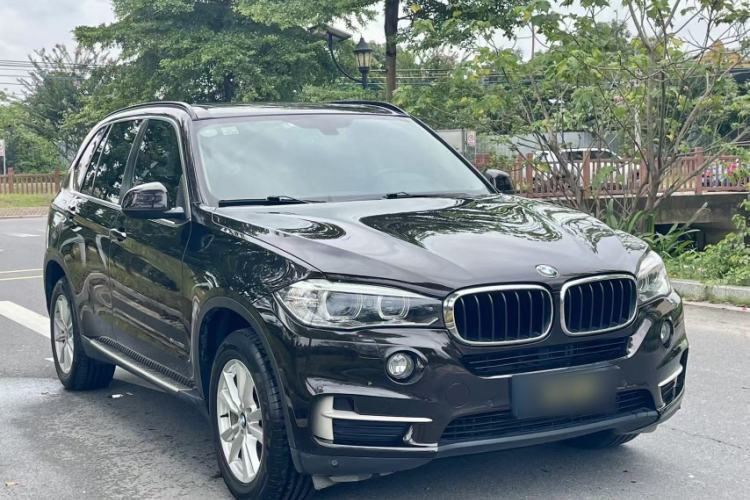 Used BMW X5 2015 xDrive28i Exterior 3