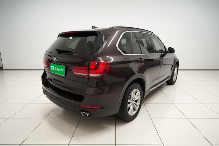 Used BMW X5 2015 xDrive28i Exterior 5