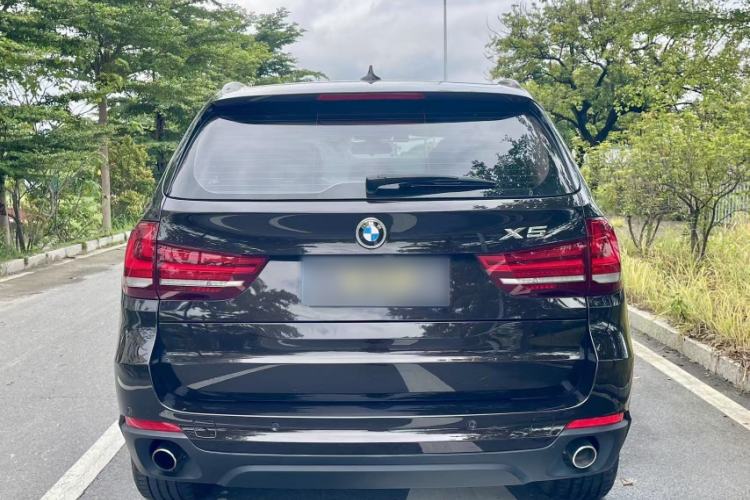 Used BMW X5 2015 xDrive28i Exterior 5