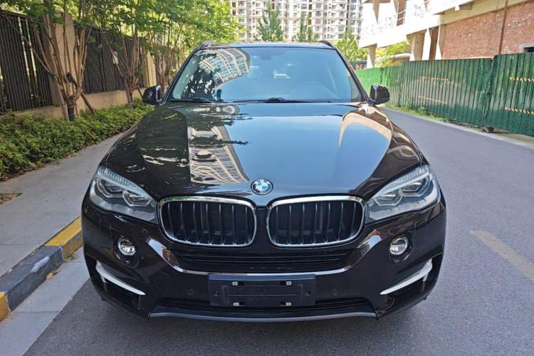 Used BMW X5 2015 xDrive28i Front