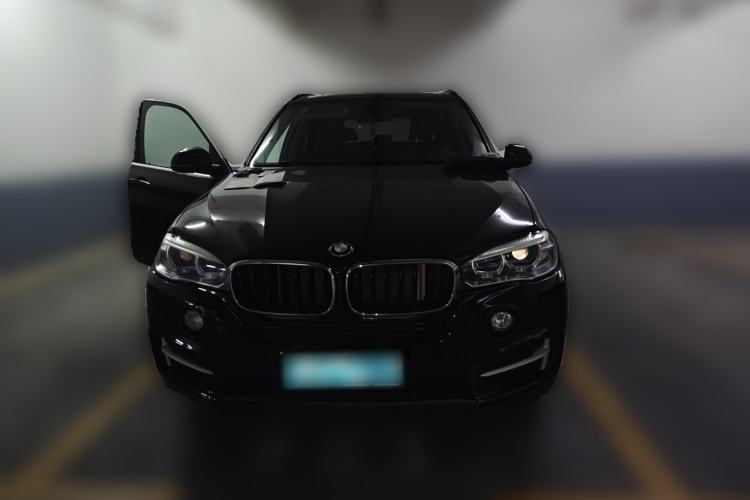 Used BMW X5 2015 xDrive28i Front