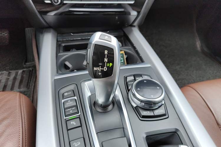 Used BMW X5  Gear Lever