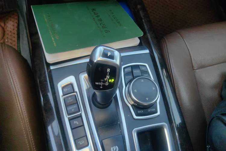 Used BMW X5 2015 xDrive28i Gear Lever