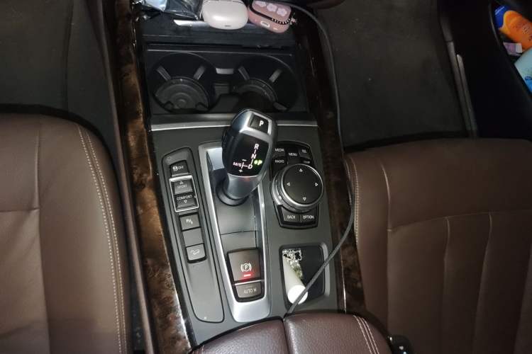 Used BMW X5 2015 xDrive28i Gear Lever