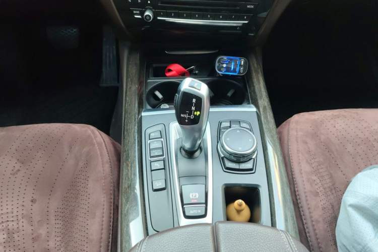 Used BMW X5  Gear Lever