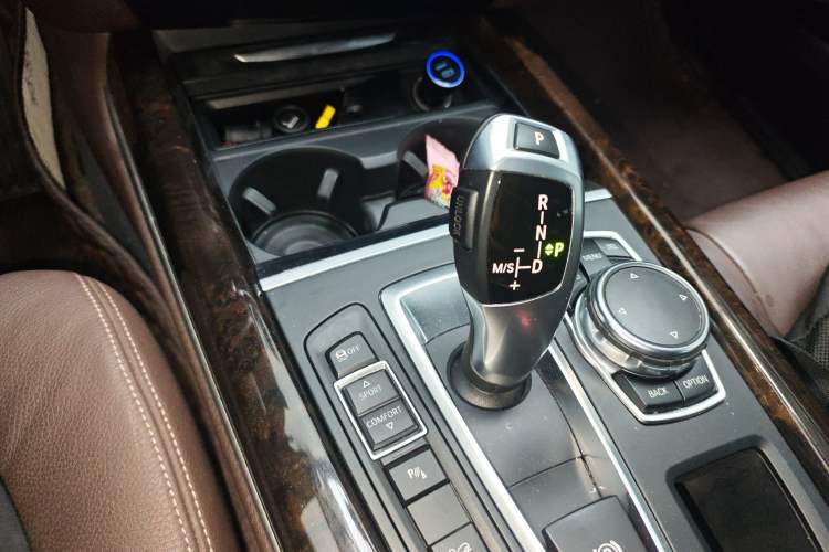Used BMW X5 2015 xDrive28i Gear Lever