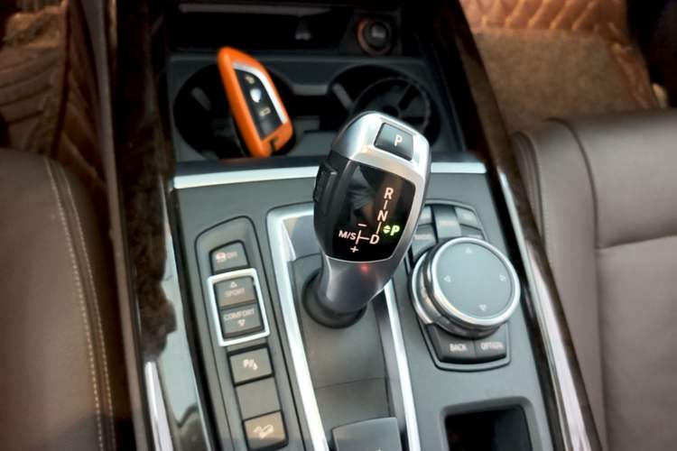 Used BMW X5 2015 xDrive28i Gear Lever