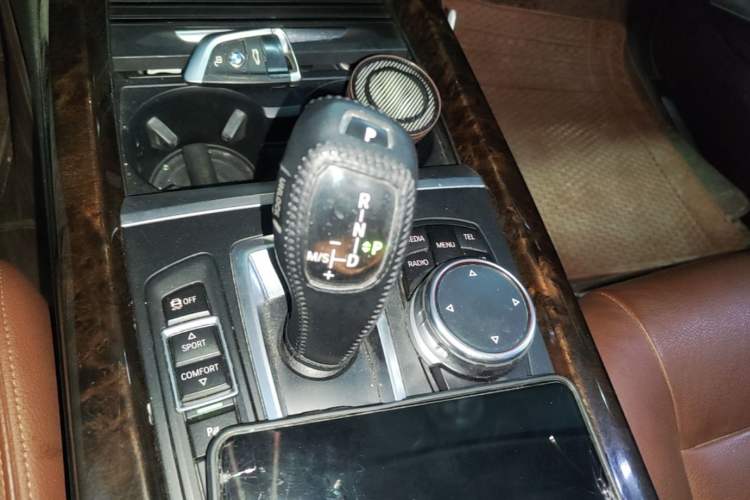 Used BMW X5 2015 xDrive28i Gear Lever