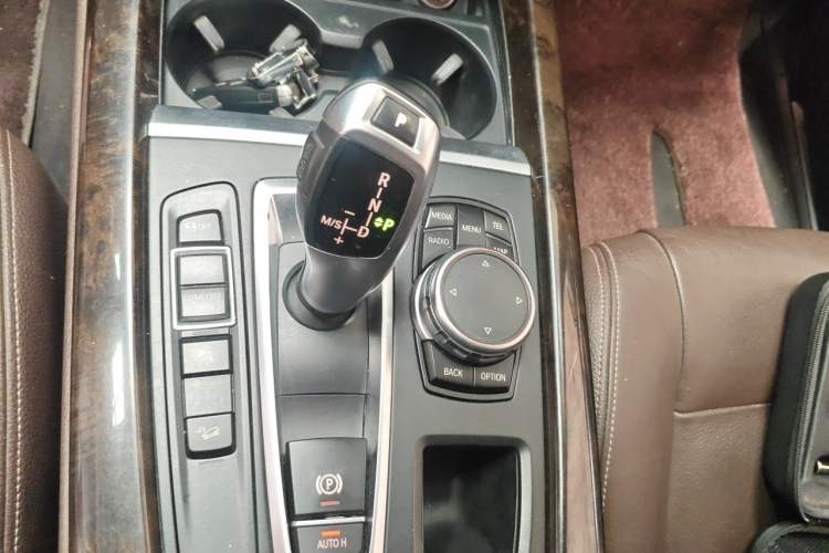 Used BMW X5 2015 xDrive28i Gear Lever