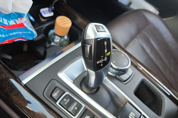 Used BMW X5 2015 xDrive28i Gear Lever