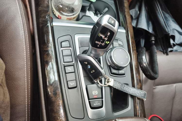 Used BMW X5 2015 xDrive28i Gear Lever