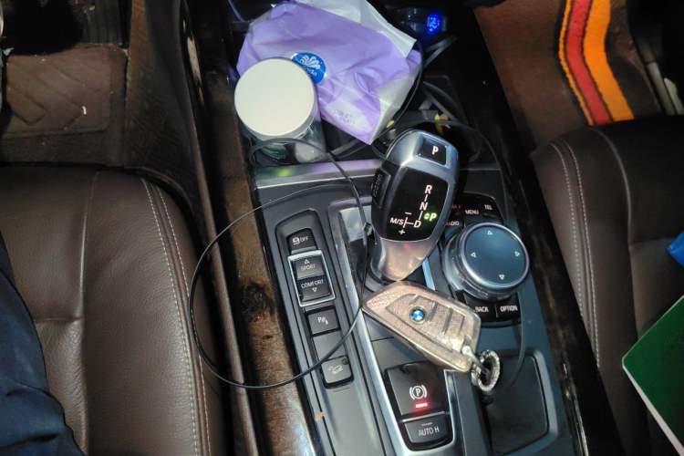 Used BMW X5 2015 xDrive28i Gear Lever