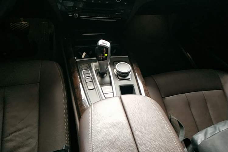 Used BMW X5 2015 xDrive28i Gear Lever
