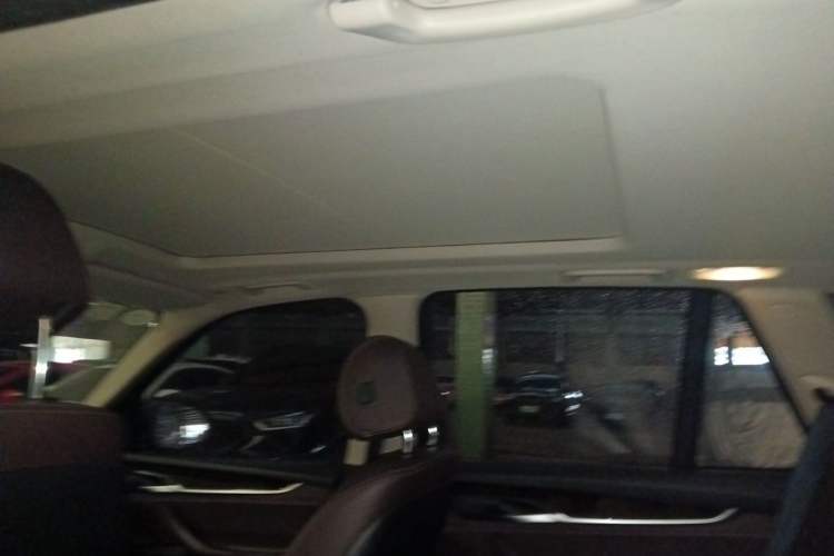 Used BMW X5 2015 xDrive28i Headliner