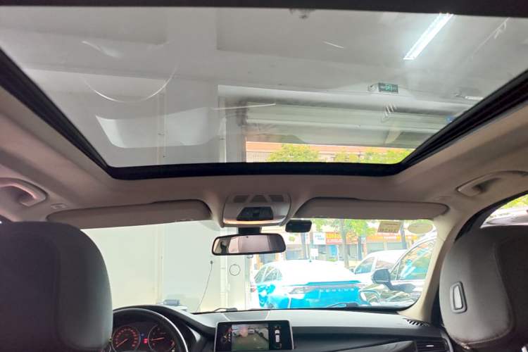 Used BMW X5 2015 xDrive28i Headliner