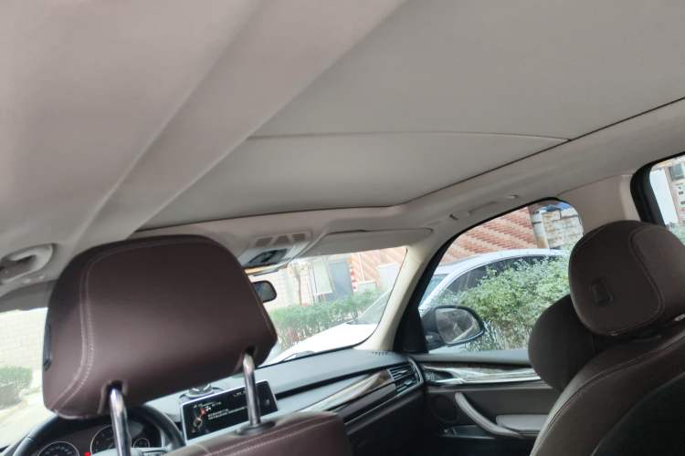 Used BMW X5 2015 xDrive28i Headliner
